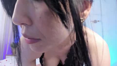 Snapshot of li_baby chatting on February 2026 06:01:01 AM Shaya MILKY BOOBS online show from February 2026 06:01:01 AM