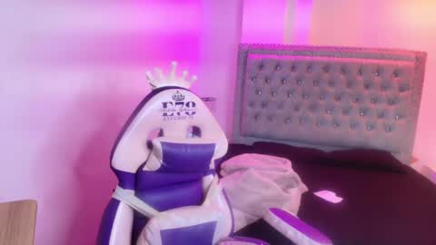 Snapshot of lia_adamsss chatting on May 2026 04:17:01 AM Lia online show from May 2026 04:17:01 AM