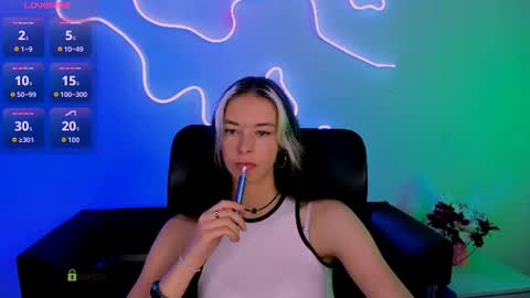 Snapshot of lia_dream_ chatting on June 2026 08:49:02 AM lia_dream_ online show from June 2026 08:49:02 AM