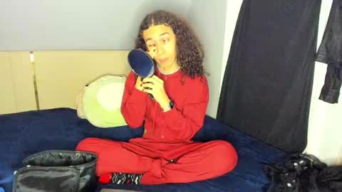 Kabroncita online show from November 2025 08:25:02 AM