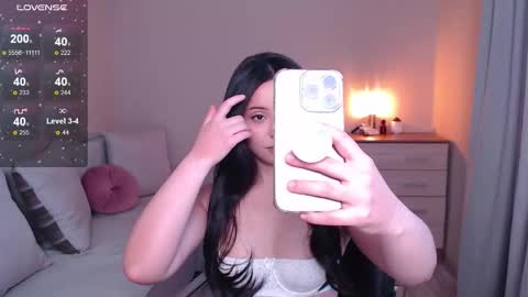 Snapshot of lia_hetty chatting on January 2026 11:34:01 AM L I A online show from January 2026 11:34:01 AM