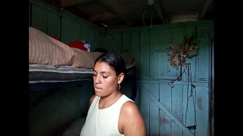 Lia online show from December 2025 08:04:01 PM