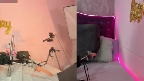 Snapshot of lia_little18 chatting on April 2026 09:01:02 AM lia_little18 online show from April 2026 09:01:02 AM