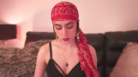 liaa online show from December 2025 08:06:02 PM