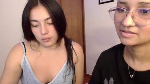 Snapshot of lia_sexycam chatting on January 2026 04:34:02 PM lia_sexycam online show from January 2026 04:34:02 PM