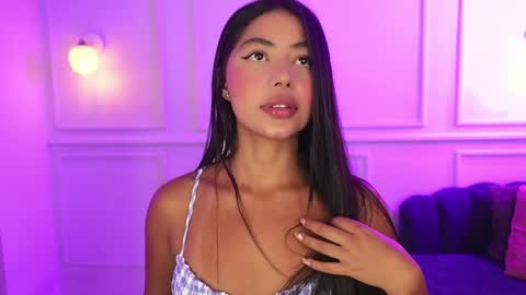 Snapshot of lia_velez_ chatting on April 2026 03:43:02 AM LIA online show from April 2026 03:43:02 AM