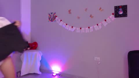   lia  online show from March 2026 03:23:02 AM