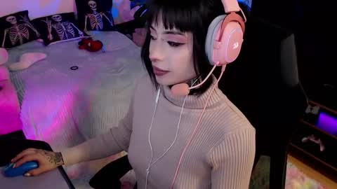 Snapshot of liaa_rodriguezz chatting on October 2025 11:47:01 PM Liaa  online show from October 2025 11:47:01 PM