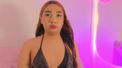 Snapshot of liacampbell__ chatting on May 2026 08:46:02 PM La online show from May 2026 08:46:02 PM
