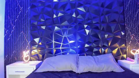 Snapshot of liaflowers chatting on March 2025 05:17:02 AM Lia online show from March 2025 05:17:02 AM