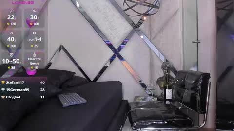 ---Liah--- online show from February 2025 08:00:01 PM