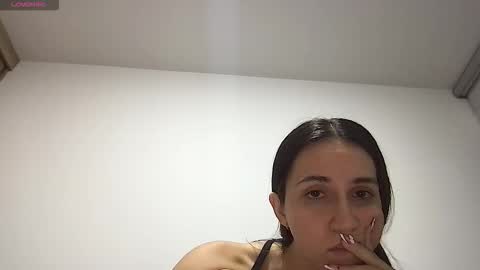 Snapshot of liahrommie chatting on March 2026 04:58:01 AM Amy online show from March 2026 04:58:01 AM