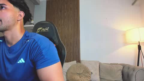 Liam Collins online show from April 2026 11:48:01 AM