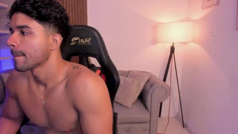 Snapshot of liam_colliins chatting on May 2026 11:58:02 AM Liam Collins online show from May 2026 11:58:02 AM