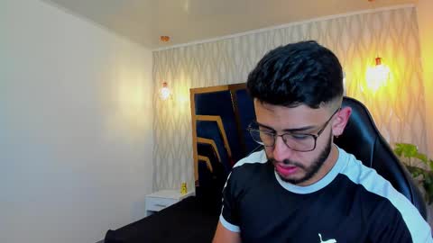 LIAM KLEIN online show from January 2026 11:14:01 AM