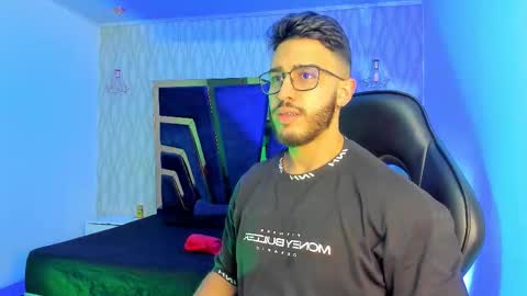 LIAM KLEIN online show from February 2026 11:20:01 AM