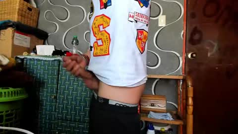 Snapshot of liam_oasiss chatting on February 2025 03:42:01 PM liam_oasiss online show from February 2025 03:42:01 PM