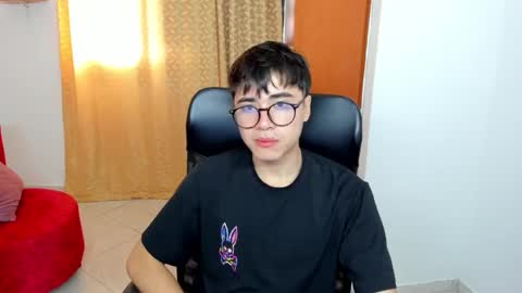 Snapshot of liam_orion chatting on February 2025 07:03:02 PM LIAM online show from February 2025 07:03:02 PM