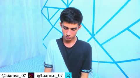 Liam scott77 online show from November 2025 01:48:01 AM