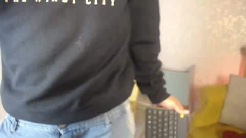 Snapshot of liam_sean chatting on February 2026 12:06:02 PM Liam online show from February 2026 12:06:02 PM