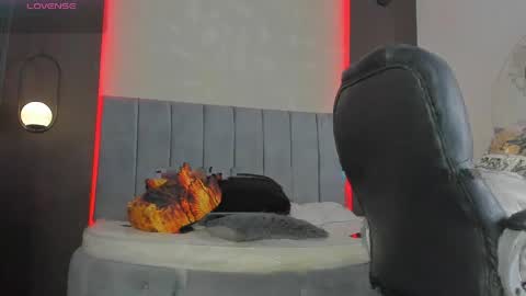 Liam online show from April 2026 05:57:01 PM