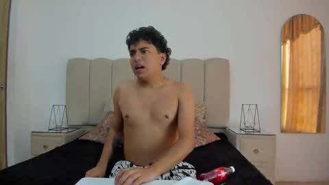 LiamANDjordan online show from December 2025 08:14:02 PM