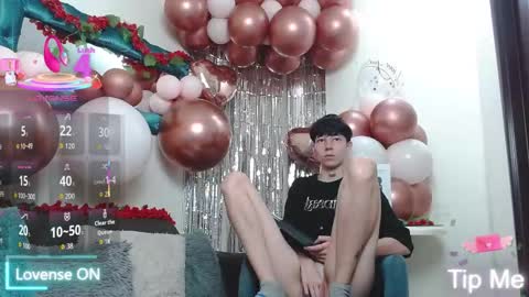 Liam  online show from February 2026 07:10:01 PM