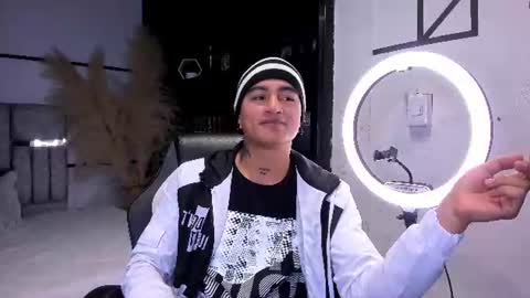 Snapshot of liamdeep_ chatting on July 2026 07:05:01 PM LiamDeep online show from July 2026 07:05:01 PM