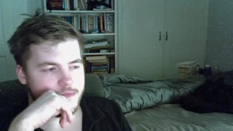 Liam Fox online show from April 2026 02:09:01 AM