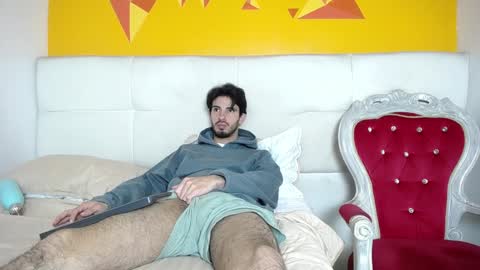 Snapshot of liamluxe chatting on December 2024 12:34:02 PM LiamLuxe online show from December 2024 12:34:02 PM
