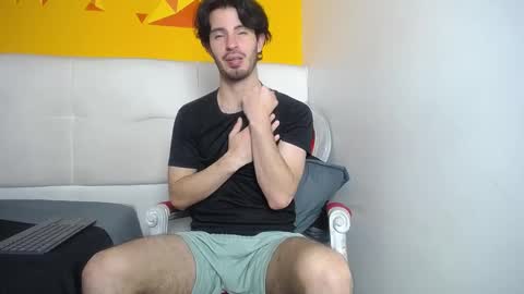 Snapshot of liamluxe chatting on February 2025 03:49:02 PM LiamLuxe online show from February 2025 03:49:02 PM