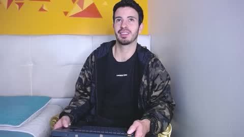 Snapshot of liamluxe chatting on October 2025 01:01:01 PM LiamLuxe online show from October 2025 01:01:01 PM