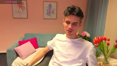 liammerci online show from November 2025 07:13:01 PM