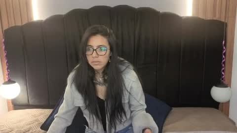 L I A M O N R O E online show from May 2026 12:02:02 PM