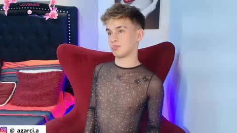 Snapshot of liamwild20 chatting on September 2025 04:49:02 AM liam online show from September 2025 04:49:02 AM