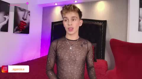 Snapshot of liamwild20 chatting on December 2025 05:47:01 AM liam online show from December 2025 05:47:01 AM