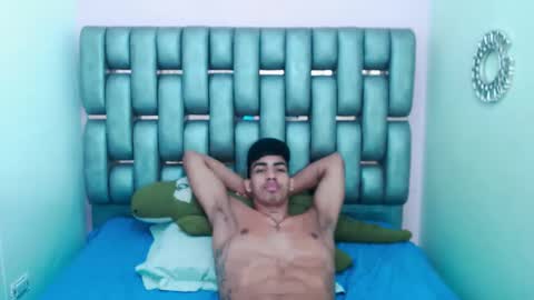 L I A M online show from December 2025 10:42:01 AM