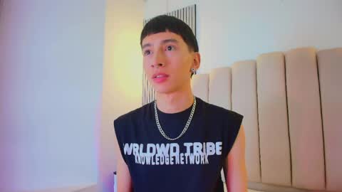 Snapshot of lian_cameron chatting on April 2026 04:03:02 AM lian_cameron online show from April 2026 04:03:02 AM