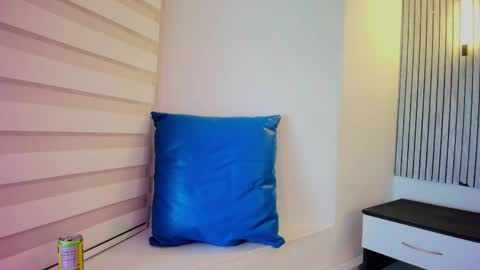 Snapshot of lian_cameron chatting on May 2026 03:59:02 AM lian_cameron online show from May 2026 03:59:02 AM