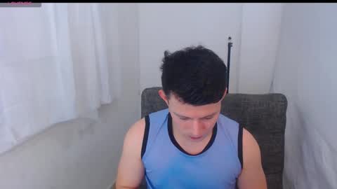 lian_eathan online show from March 2026 07:33:01 PM