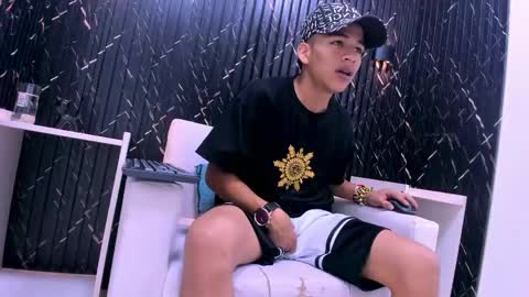 Lian Jacob online show from April 2026 09:23:01 PM