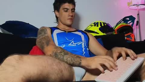 Lian Oconner online show from November 2025 10:31:02 PM