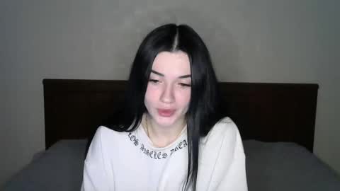 liana_diva online show from February 2025 10:39:01 PM