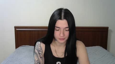 liana_diva online show from February 2025 10:53:02 PM
