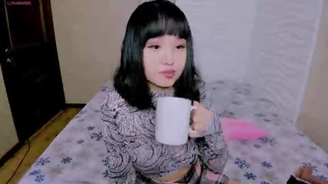 Liana online show from November 2025 11:43:01 AM