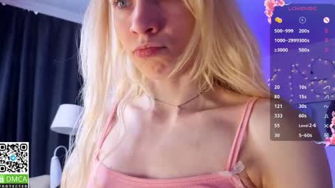 Snapshot of liane_bennet chatting on May 2026 08:30:02 AM Sofia online show from May 2026 08:30:02 AM