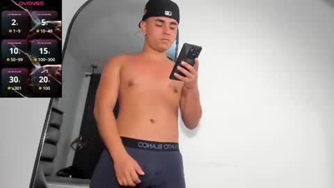 Snapshot of lianfox_ chatting on July 2026 12:40:01 PM lianfox_ online show from July 2026 12:40:01 PM