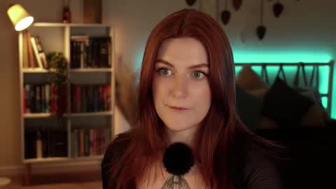 Snapshot of lianna_bm chatting on March 2026 04:46:02 PM Lianna online show from March 2026 04:46:02 PM