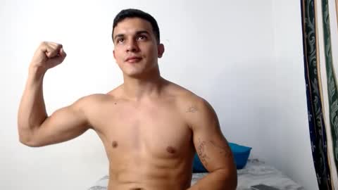 Snapshot of lianstonne chatting on February 2026 10:48:02 PM Liamstonne online show from February 2026 10:48:02 PM