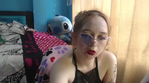 Lia Roberts online show from February 2025 03:18:02 PM